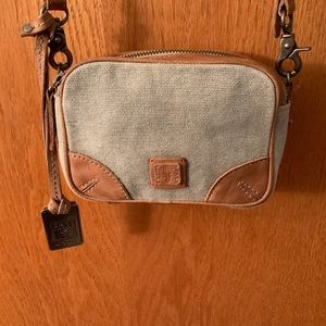 🌹FRYE🌹CAMERA BAG 🌹HANGTAG🌹LEATHER & CANVAS